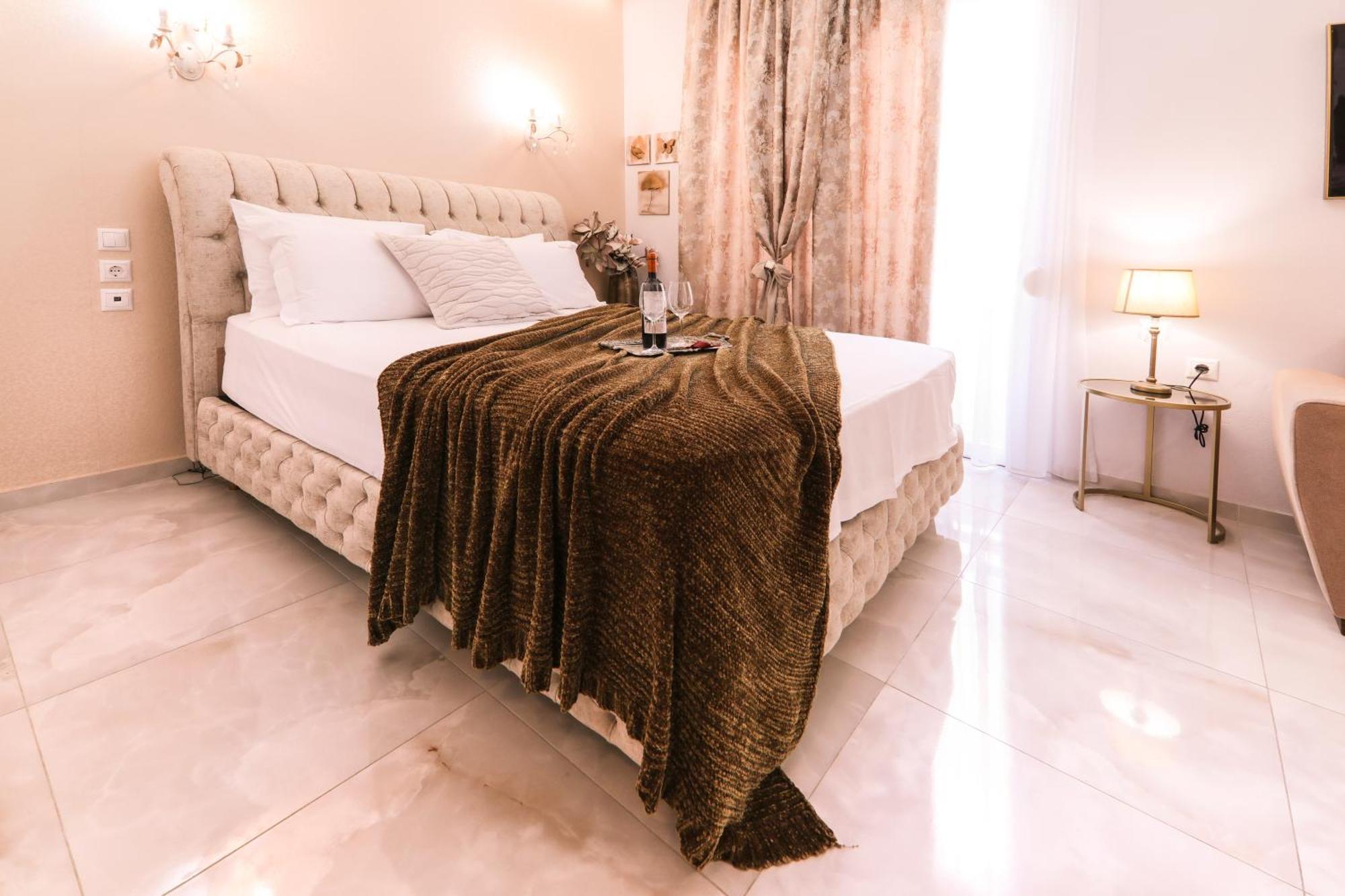 וולוס Goldenspace Exquisite Suite Near The Port מראה חיצוני תמונה
