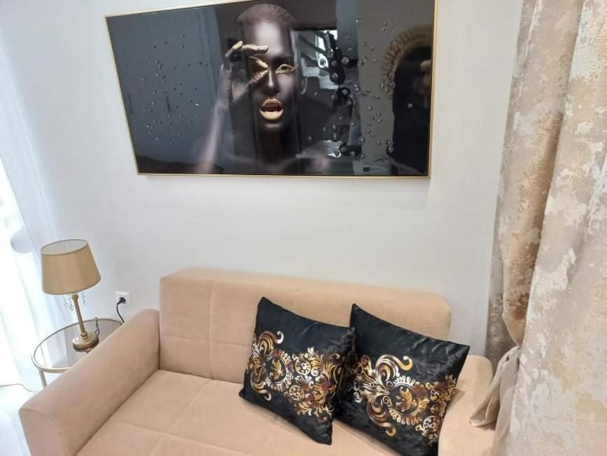 וולוס Goldenspace Exquisite Suite Near The Port חדר תמונה